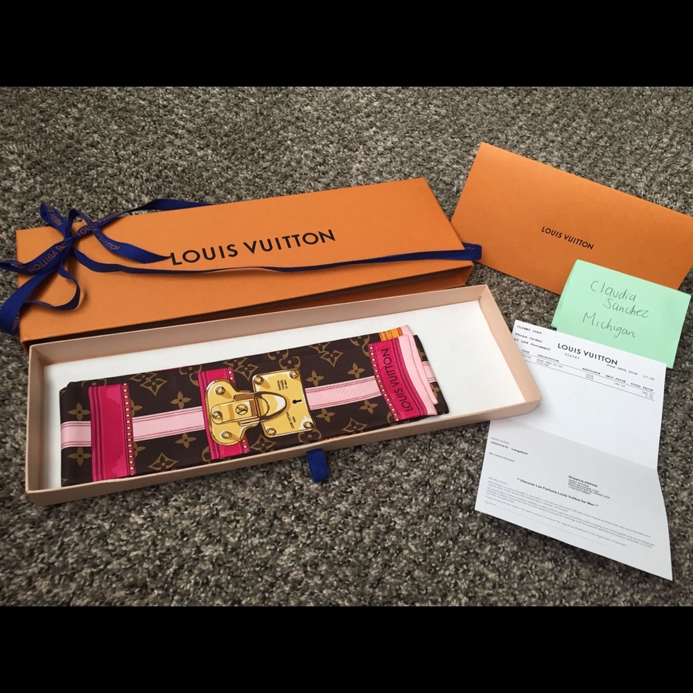 Louis Vuitton bandeau